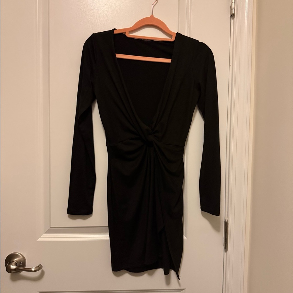 Elegant Black Long Sleeve Dress